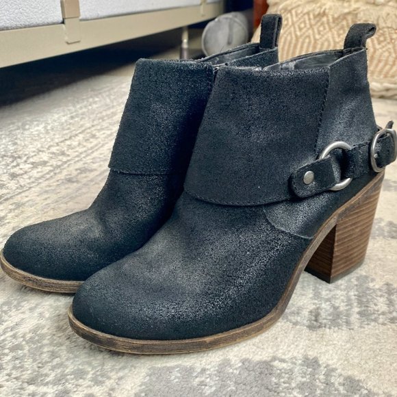 Lucky Brand Black Suede Leather Buckle Ankle Boots Stacked Heel - Picture 2 of 7